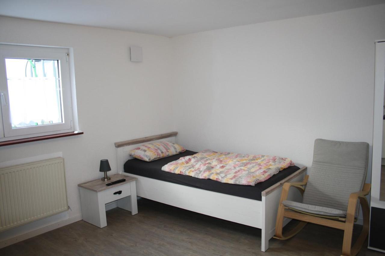 Schoenes Zimmer Mit Bad Fuer Reisende Murg  Εξωτερικό φωτογραφία